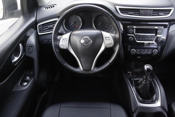 Nissan Qashqai II с пробегом 2016 года, цена 1 480 000 рублей, 175495 км, внедорожник, Автокод Объявления