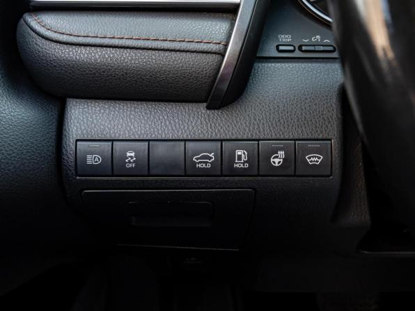 Toyota Camry VIII (XV70) с пробегом 2019 года, цена 2 549 000 рублей, 139114 км, седан, Автокод Объявления