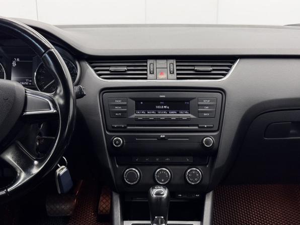 Skoda Octavia III (A7) с пробегом 2013 года, цена 1 099 000 рублей, 236292 км, лифтбек, Автокод Объявления