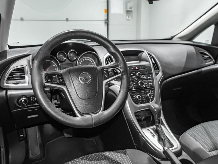 Opel Astra J Рестайлинг Екатеринбург  - изображение 12
