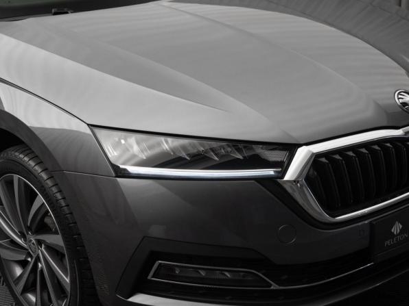 Skoda Octavia IV (A8) с пробегом 2021 года, цена 2 880 000 рублей, 20803 км, лифтбек, Автокод Объявления