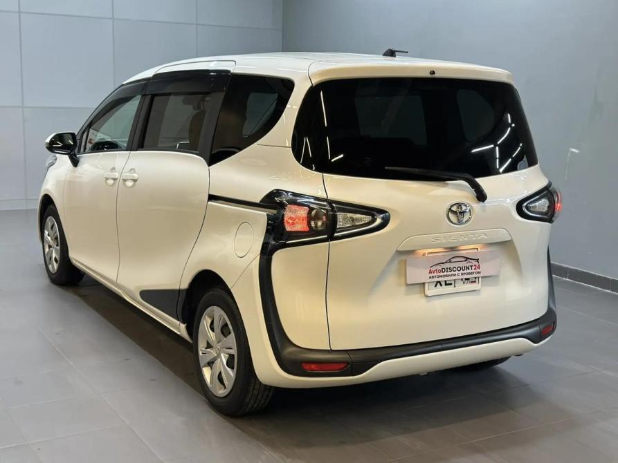 Toyota Sienta II Рестайлинг Красноярск  - изображение 6