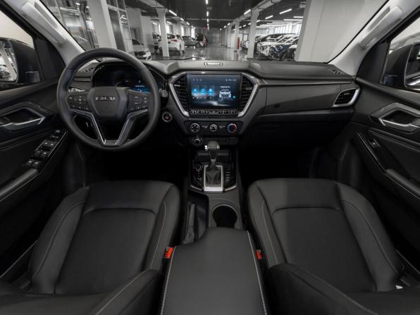 Isuzu D-Max III с пробегом 2026 года, цена 5 100 000 рублей, 288 км, пикап, Автокод Объявления