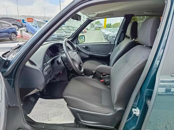 Lada (ВАЗ) Niva Travel I с пробегом 2023 года, цена 919 995 рублей, 35061 км, внедорожник, Автокод Объявления