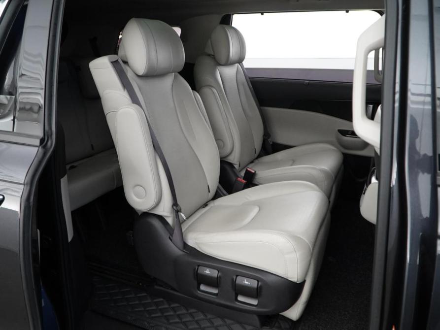 Kia Carnival IV Москва  - изображение 7