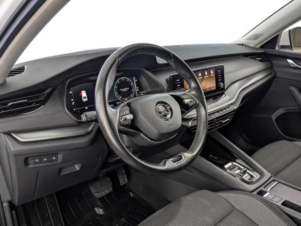Skoda Octavia IV (A8) с пробегом 2020 года, цена 2 050 000 рублей, 108915 км, лифтбек, Автокод Объявления