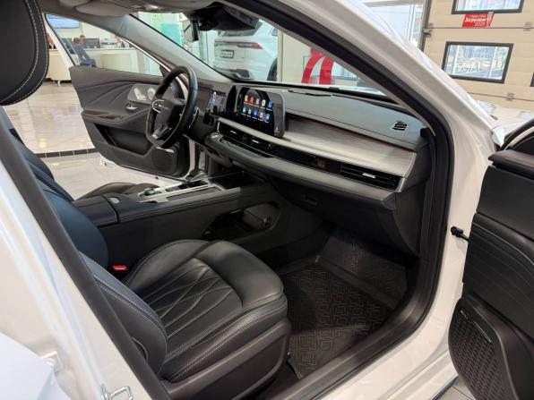 Chery Arrizo 8 с пробегом 2024 года, цена 2 270 000 рублей, 24006 км, седан, Автокод Объявления