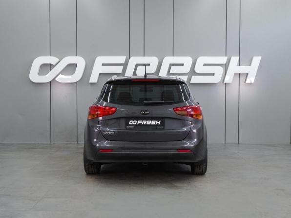Kia Ceed II с пробегом 2014 года, цена 1 199 000 рублей, 104897 км, универсал, Автокод Объявления