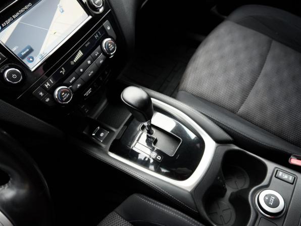 Nissan Qashqai II с пробегом 2018 года, цена 1 598 000 рублей, 191163 км, внедорожник, Автокод Объявления