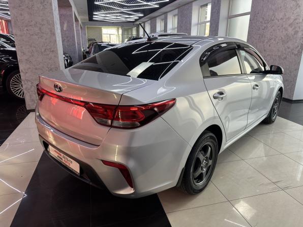 Kia Rio IV с пробегом 2017 года, цена 1 299 000 рублей, 85178 км, седан, Автокод Объявления