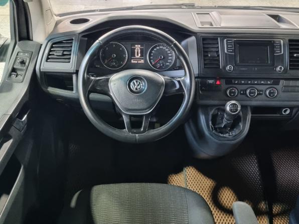 Volkswagen Caravelle T6 с пробегом 2017 года, цена 2 015 000 рублей, 432527 км, минивэн, Автокод Объявления