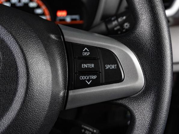 Toyota Roomy I с пробегом 2020 года, цена 1 719 000 рублей, 21021 км, микровэн, Автокод Объявления
