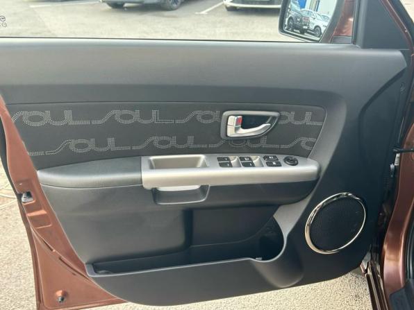 Kia Soul I Рестайлинг с пробегом 2012 года, цена 885 000 рублей, 172985 км, хэтчбек, Автокод Объявления