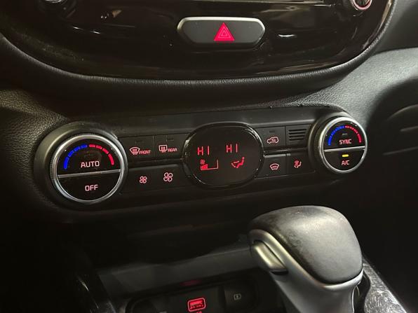 Kia Soul III с пробегом 2021 года, цена 1 799 990 рублей, 76510 км, хэтчбек, Автокод Объявления