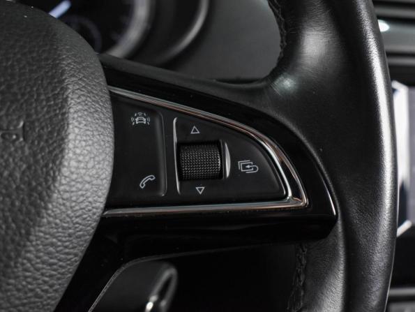 Skoda Octavia III (A7) с пробегом 2016 года, цена 1 574 000 рублей, 133191 км, лифтбек, Автокод Объявления