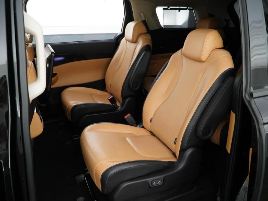 Kia Carnival IV Москва  - изображение 12