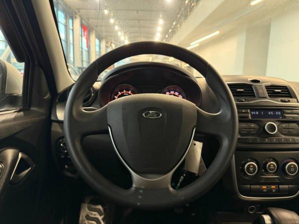 Lada (ВАЗ) Granta I Рестайлинг с пробегом 2019 года, цена 732 100 рублей, 75243 км, седан, Автокод Объявления