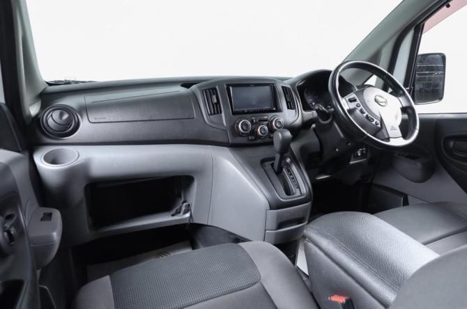 Nissan NV200 с пробегом 2017 года, цена 1 549 000 рублей, 151500 км, минивэн, Автокод Объявления
