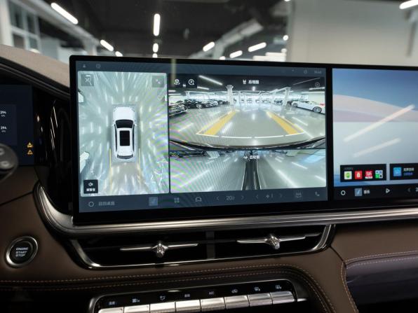 Geely Monjaro I Рестайлинг 2 с пробегом 2026 года, цена 4 190 000 рублей, 26 км, внедорожник, Автокод Объявления