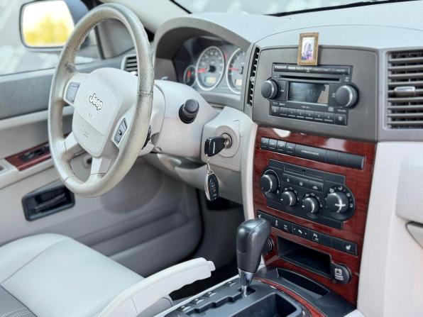 Jeep Grand Cherokee III (WK) с пробегом 2004 года, цена 850 000 рублей, 234000 км, внедорожник, Автокод Объявления