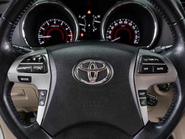Toyota Highlander II (XU40) Рестайлинг с пробегом 2013 года, цена 2 199 000 рублей, 237455 км, внедорожник, Автокод Объявления