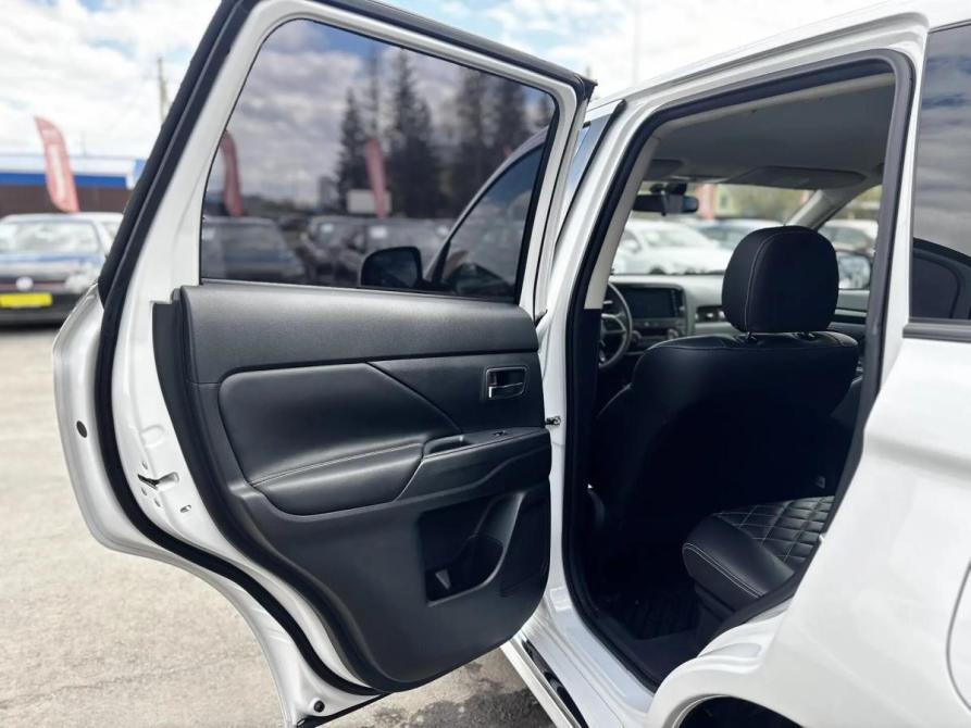 Mitsubishi Outlander III Рестайлинг 3 Альметьевск  - изображение 18