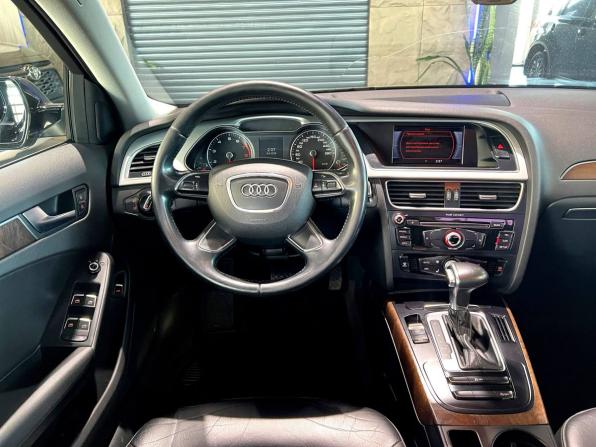 Audi A4 IV (B8) Рестайлинг с пробегом 2015 года, цена 1 325 000 рублей, 224676 км, седан, Автокод Объявления
