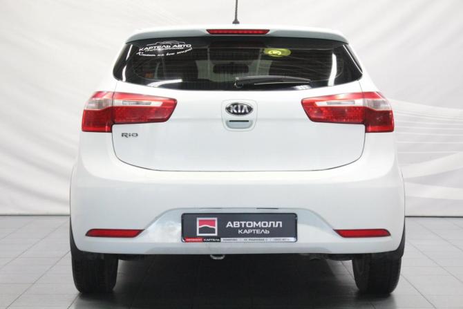 Kia Rio III с пробегом 2014 года, цена 799 000 рублей, 159000 км, хэтчбек, Автокод Объявления