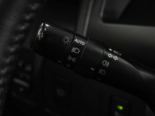 Toyota Camry VI (XV40) Рестайлинг с пробегом 2011 года, цена 1 349 000 рублей, 283083 км, седан, Автокод Объявления