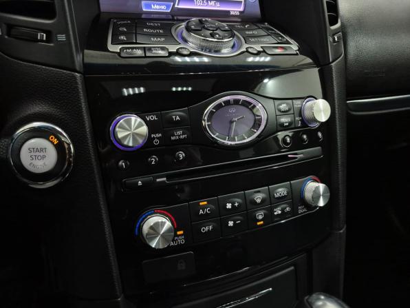 Infiniti FX II (S51) с пробегом 2010 года, цена 1 795 000 рублей, 212298 км, внедорожник, Автокод Объявления
