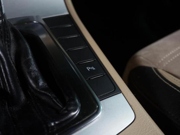 Volkswagen Passat CC I Рестайлинг с пробегом 2012 года, цена 1 299 000 рублей, 209563 км, седан, Автокод Объявления