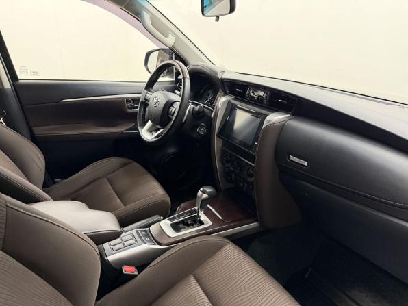 Toyota Fortuner II с пробегом 2018 года, цена 3 420 000 рублей, 103500 км, внедорожник, Автокод Объявления