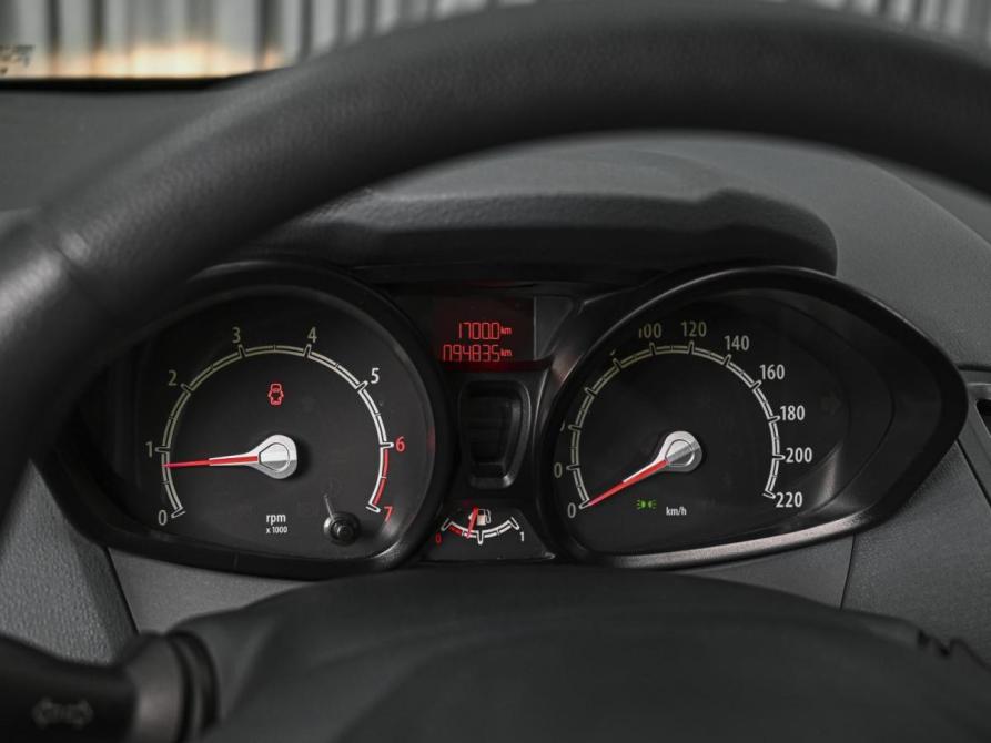 Ford Fiesta Mk6 Ставрополь  - изображение 20