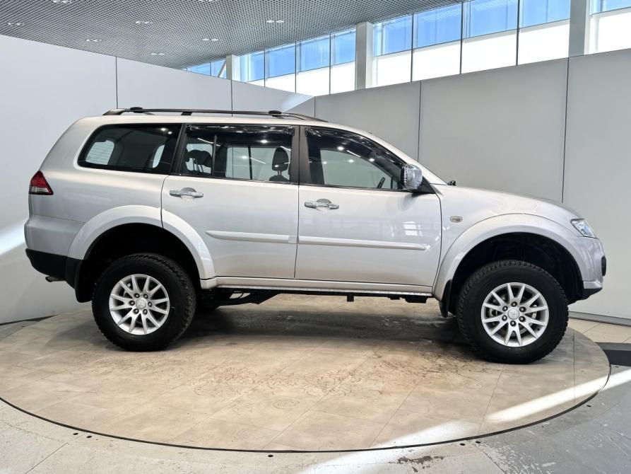 Mitsubishi Pajero Sport II Рестайлинг Волжский  - изображение 6
