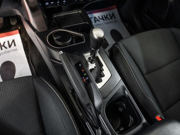 Toyota RAV4 IV (XA40) Рестайлинг с пробегом 2018 года, цена 2 175 000 рублей, 178100 км, внедорожник, Автокод Объявления