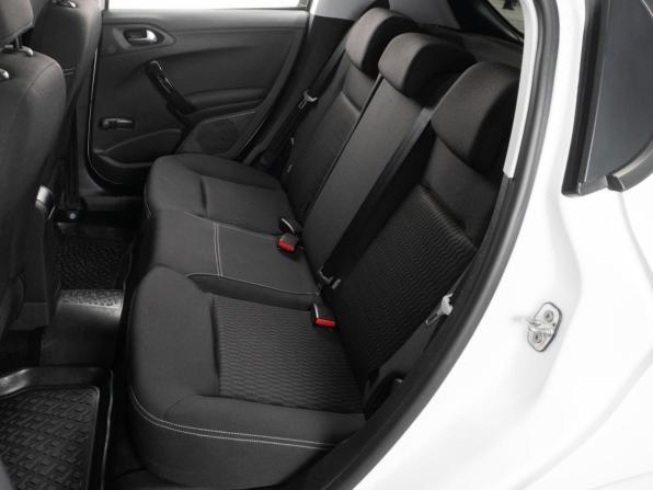 Peugeot 208 I Рестайлинг с пробегом 2019 года, цена 999 000 рублей, 64050 км, хэтчбек, Автокод Объявления