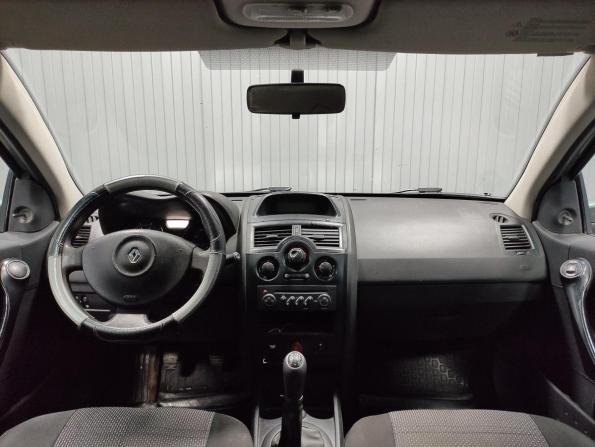 Renault Megane II Рестайлинг с пробегом 2006 года, цена 350 000 рублей, 160000 км, седан, Автокод Объявления