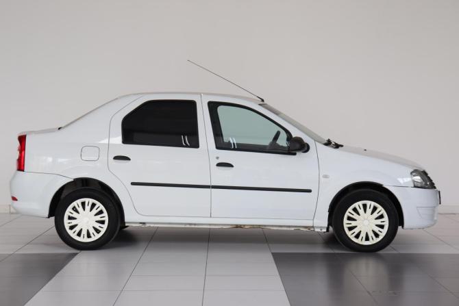 Renault Logan I Рестайлинг с пробегом 2011 года, цена 397 000 рублей, 225602 км, седан, Автокод Объявления