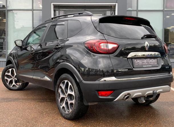 Renault Kaptur I с пробегом 2018 года, цена 1 550 000 рублей, 154830 км, внедорожник, Автокод Объявления