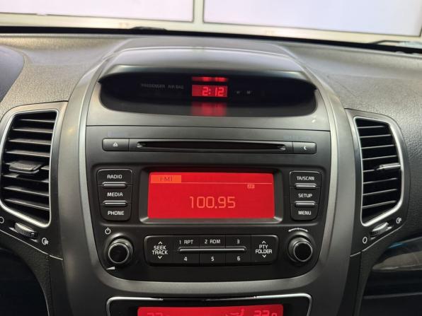 Kia Sorento II Рестайлинг с пробегом 2018 года, цена 1 750 000 рублей, 250000 км, внедорожник, Автокод Объявления