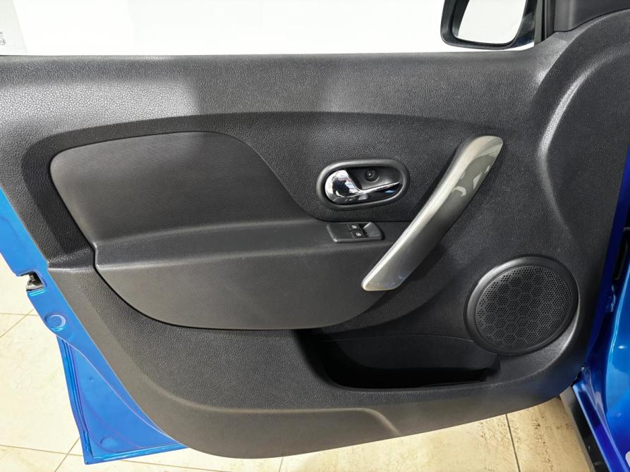 Renault Sandero II Альметьевск  - изображение 9