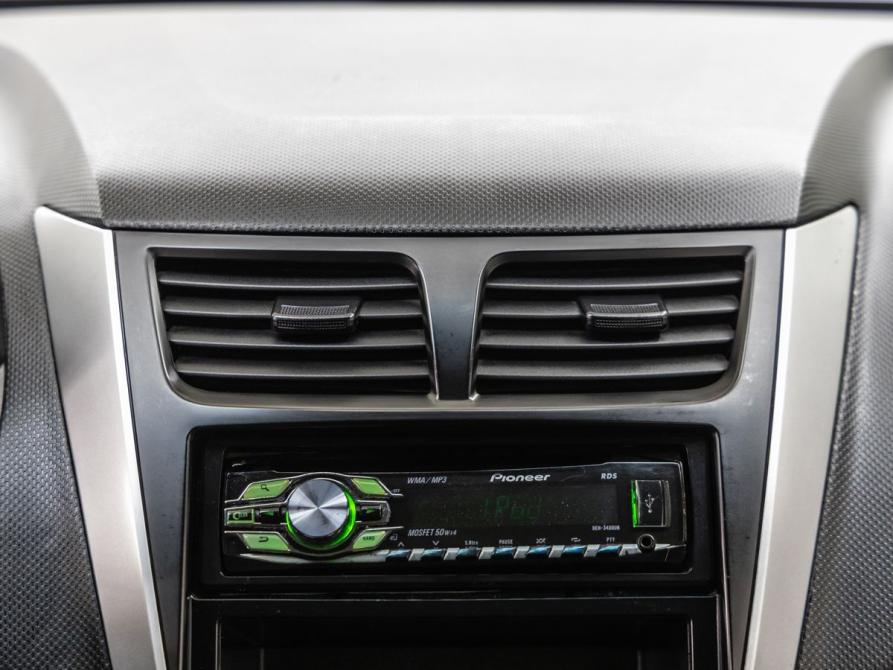 Hyundai Solaris I Волгоград  - изображение 19