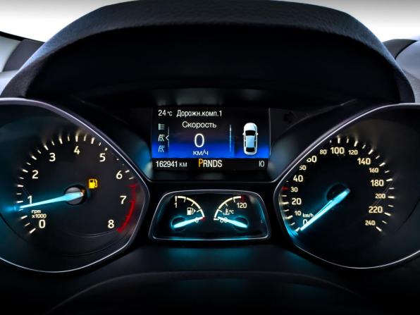 Ford Kuga II Рестайлинг с пробегом 2019 года, цена 1 715 000 рублей, 162754 км, внедорожник, Автокод Объявления