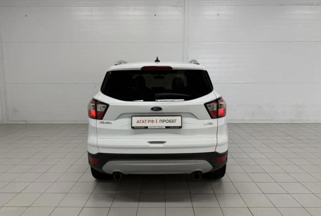 Ford Kuga II Рестайлинг с пробегом 2018 года, цена 1 399 000 рублей, 210226 км, внедорожник, Автокод Объявления