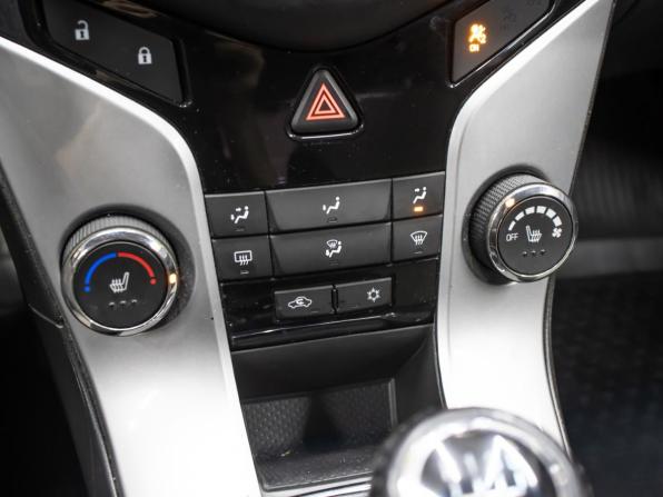 Chevrolet Cruze I Рестайлинг с пробегом 2014 года, цена 629 000 рублей, 266000 км, седан, Автокод Объявления