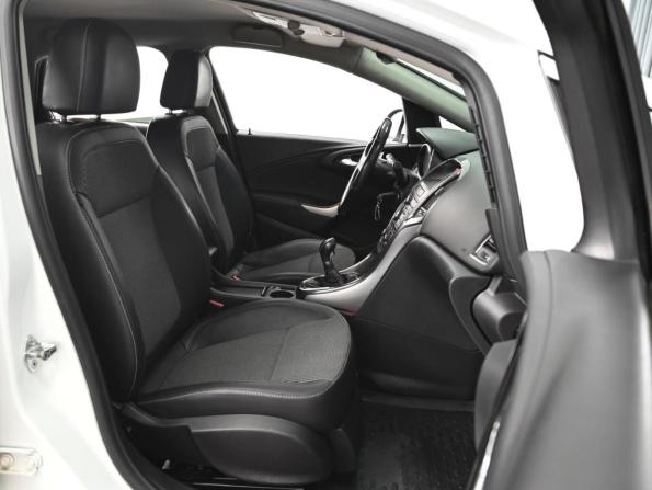 Opel Astra J с пробегом 2011 года, цена 929 000 рублей, 259026 км, хэтчбек, Автокод Объявления