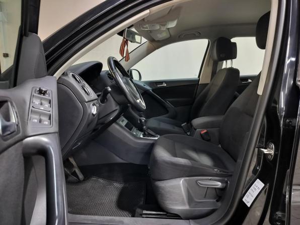 Volkswagen Tiguan I Рестайлинг с пробегом 2013 года, цена 1 250 000 рублей, 179000 км, внедорожник, Автокод Объявления