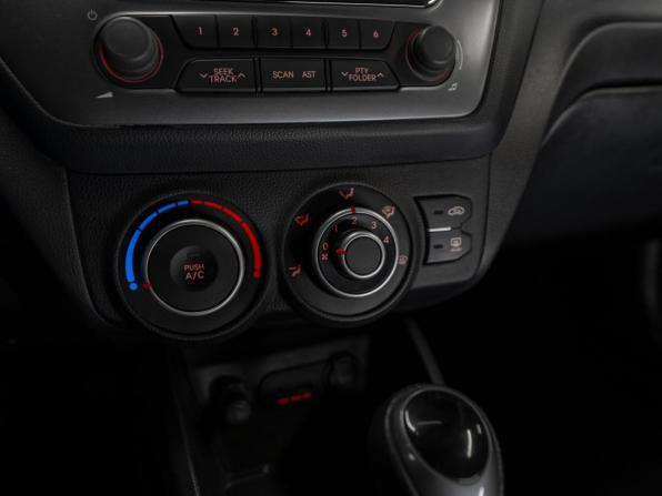 Kia Rio III с пробегом 2014 года, цена 930 000 рублей, 160864 км, седан, Автокод Объявления
