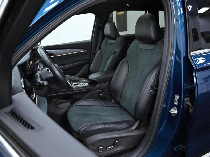 Geely Monjaro I Москва  - изображение 16