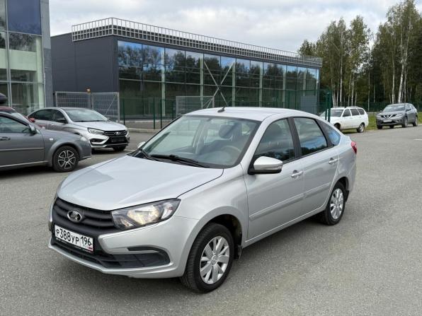 Lada (ВАЗ) Granta I Рестайлинг с пробегом 2022 года, цена 699 000 рублей, 36000 км, хэтчбек, Автокод Объявления